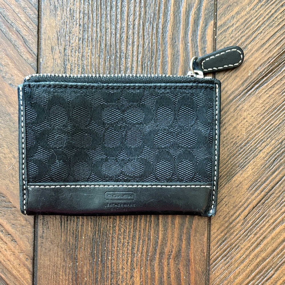 Coach Black Signature Zip Card Case
